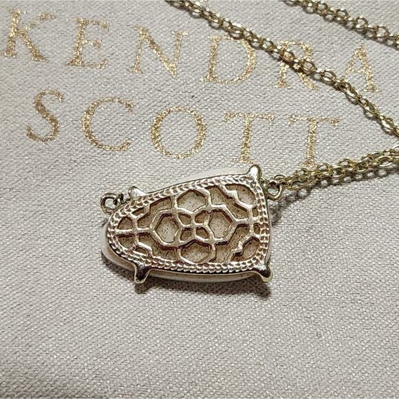 Kendra Scott White Iridescent Isla Pendant Necklace Rare HTF gold tone - Picture 5 of 11